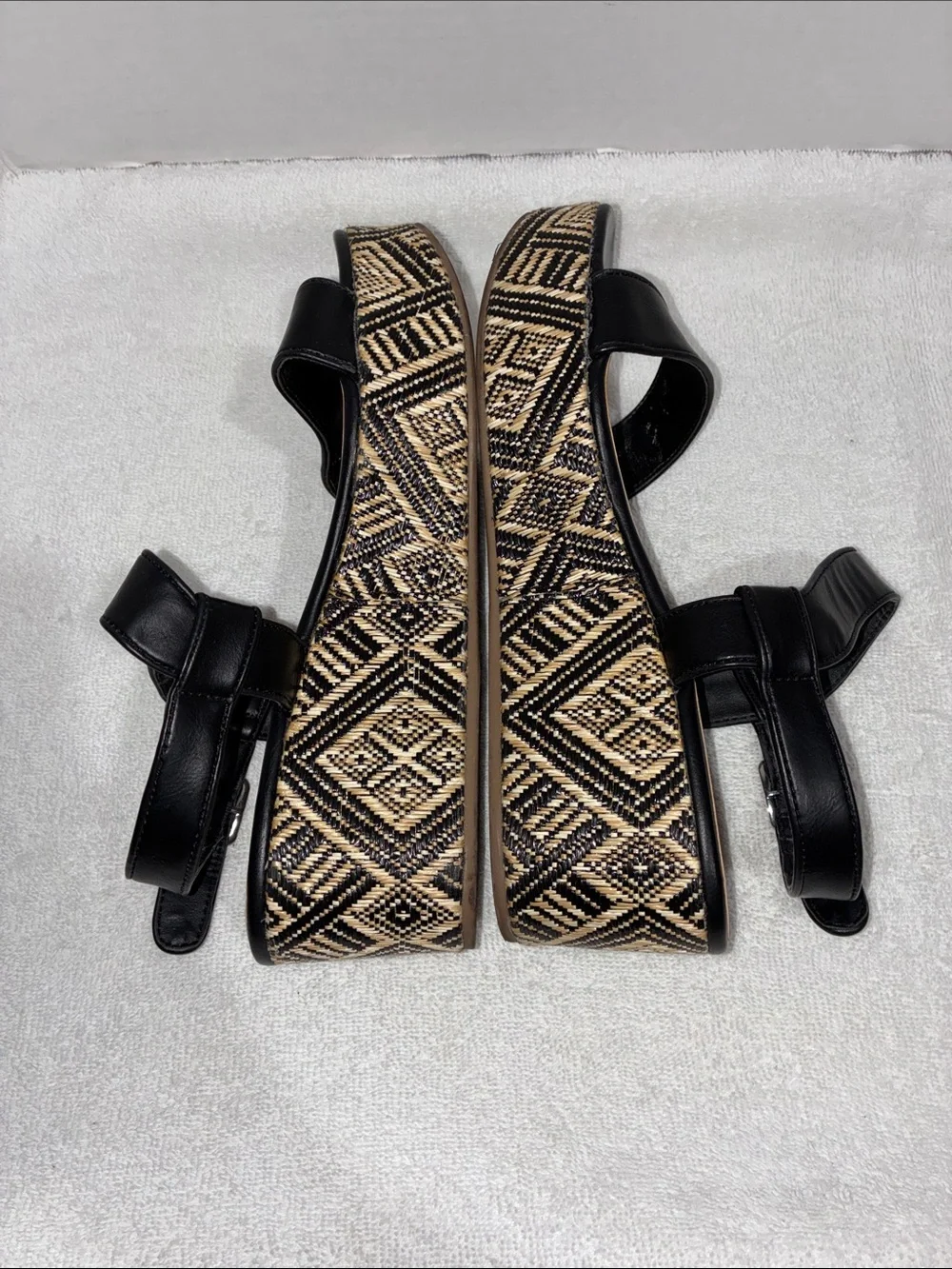 Dolce Vita x Target| Black Wedge Sandals with Patterned Platform size 9.5